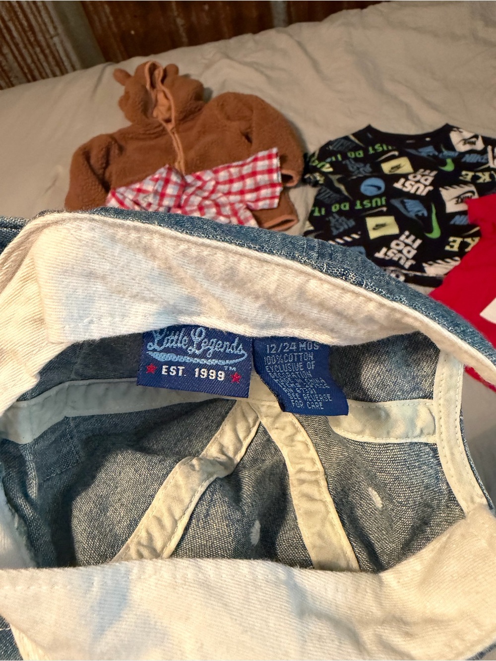 Boys clothing bundle - Picture 7 of 10